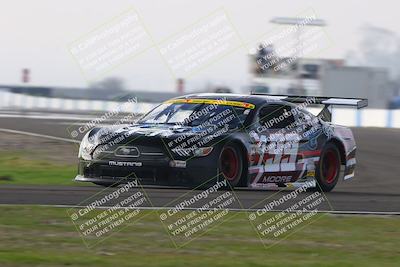 media/Jan-18-2026-CalClub SCCA (Sun) [[8bc6468723]]/Group 5 Race/Turn 1/